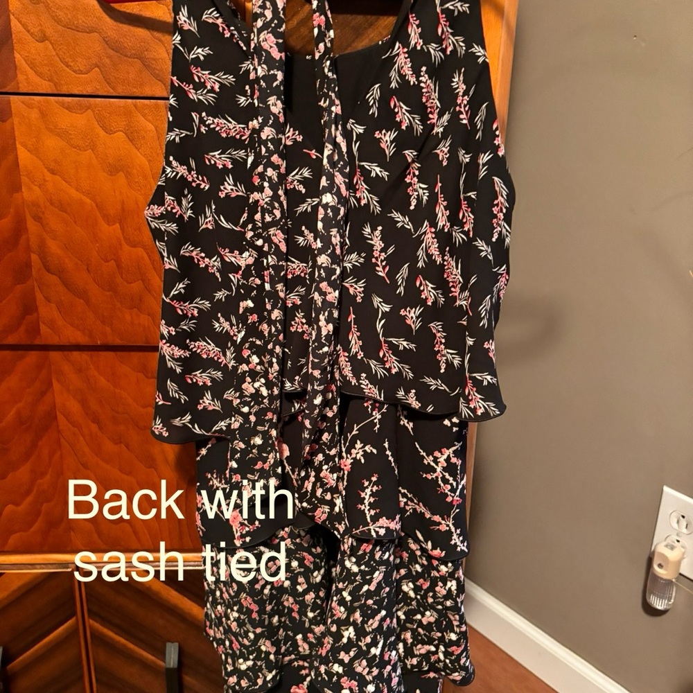 Great dress for summer - Picture 3 of 10